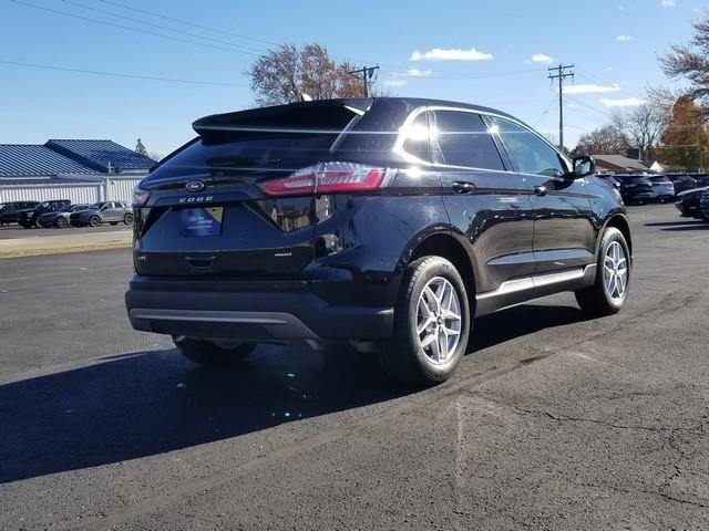 2024 Ford Edge SEL photo 4