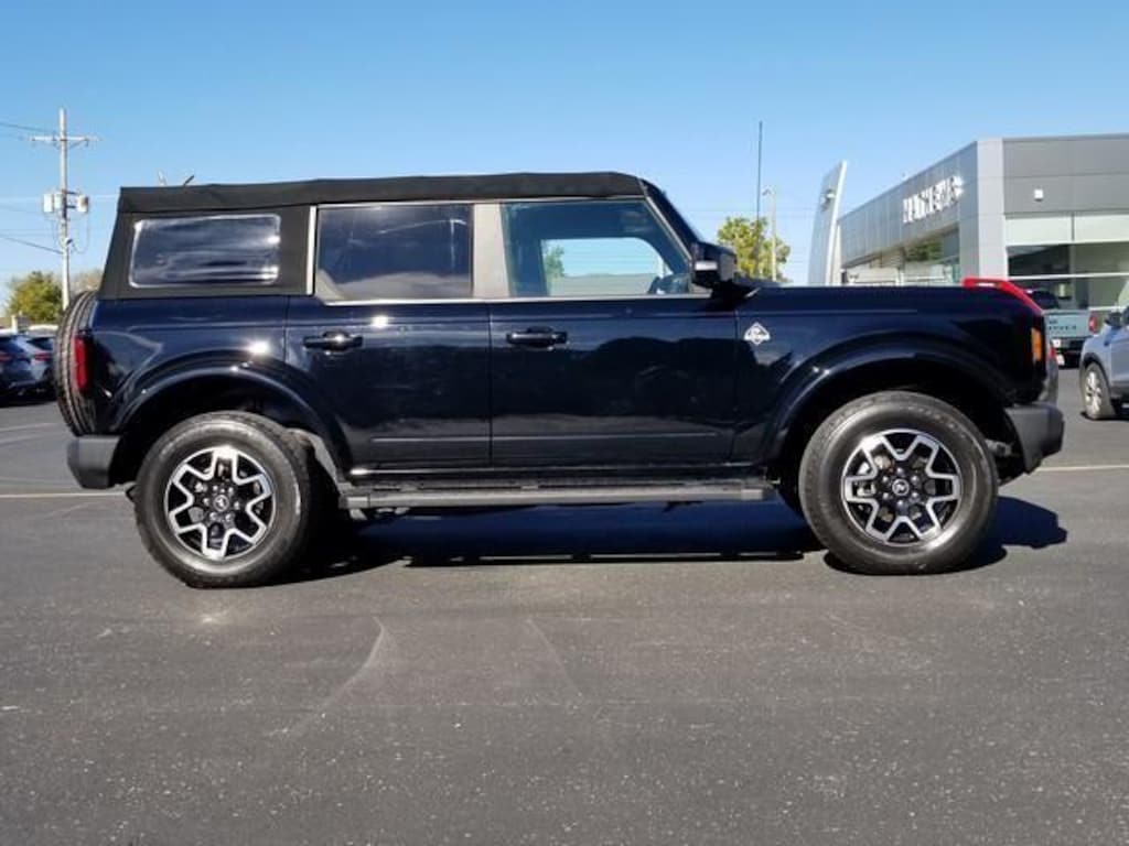Used 2022 Ford Bronco Outer Banks SUV
