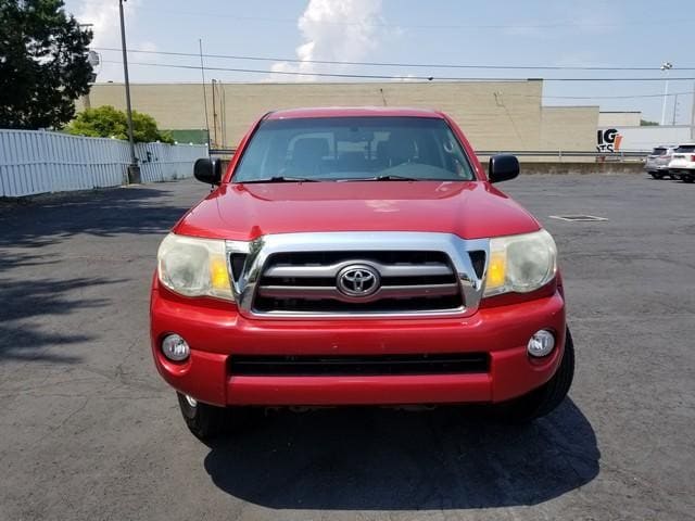 Used 2010 Toyota Tacoma Base with VIN 5TELU4EN8AZ729717 for sale in Sandusky, OH