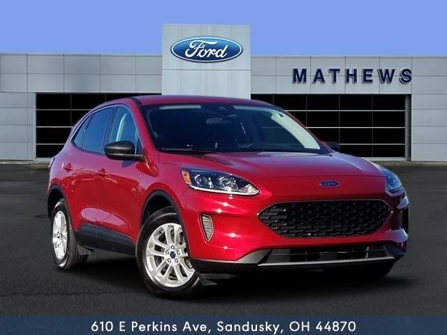 2022 Ford Escape SE's photo