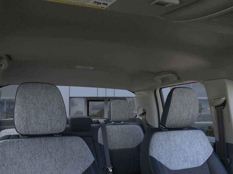 2025 Ford Maverick XLT - Photo 12