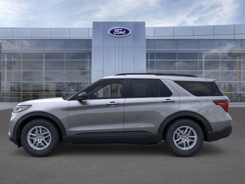 2026 Ford Explorer photo 2