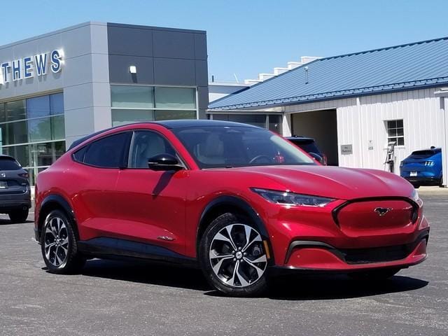 2021 Ford Mustang-Mach-e Premium's photo