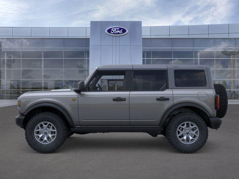 2025 Ford Bronco Badlands photo 3