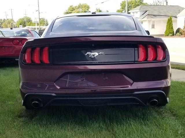 2018 Ford Mustang EcoBoost Premium photo 4