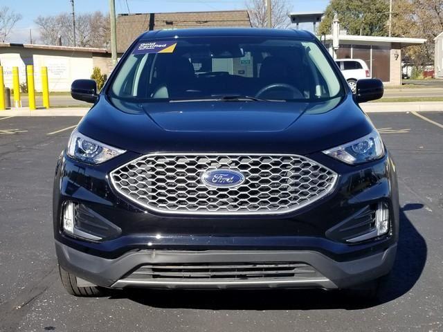 2024 Ford Edge SEL photo 2