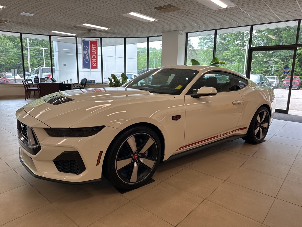 2025 Ford Mustang GT Premium Fastback - Photo 6