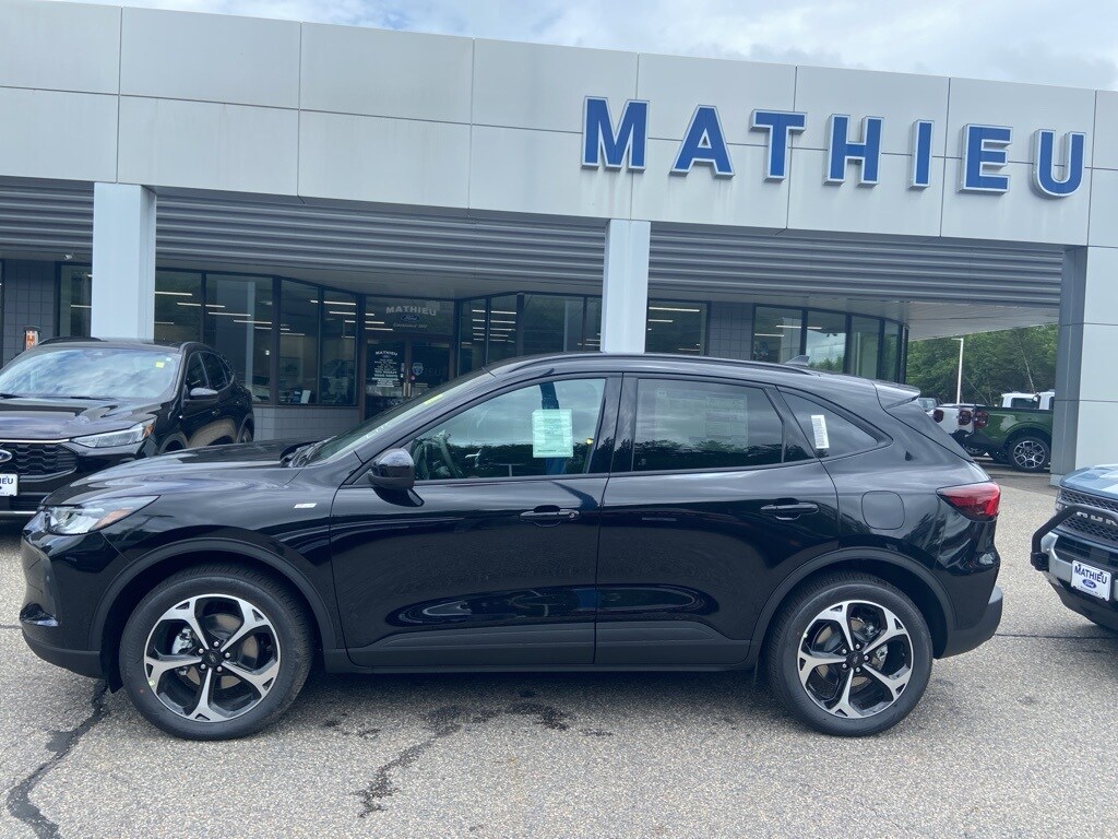 2025 Ford Escape ST-Line Select photo 2