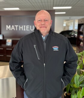 Staff member Ray Rondeau from ID_259d8bb39944