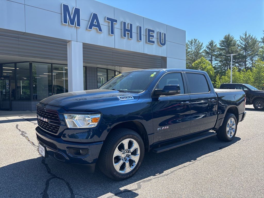 2024 RAM 1500 Big Horn/Lone Star 4x4 Crew Cab 5'7's photo