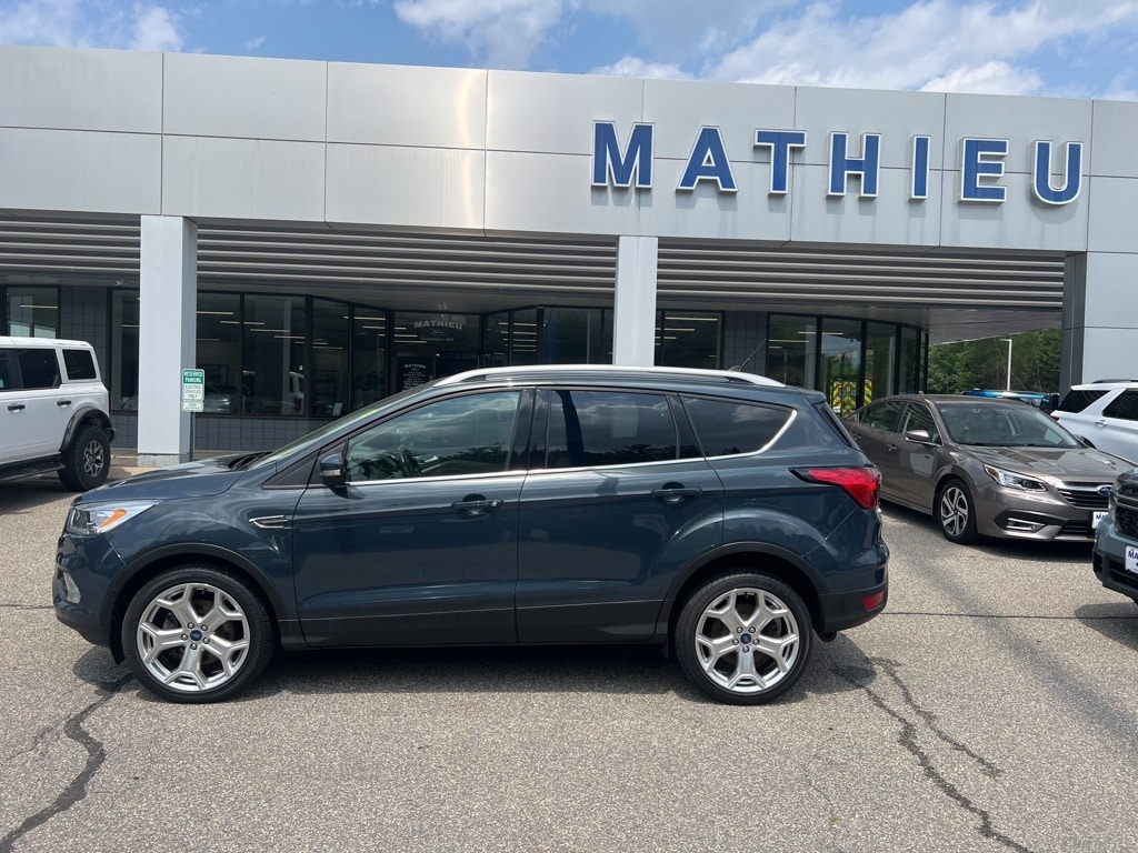Used 2019 Ford Escape Titanium with VIN 1FMCU9J97KUC17295 for sale in Winchendon, MA