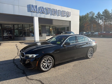 2025 BMW 3 Series 330i xDrive Sedan