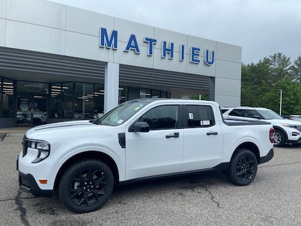 2025 Ford Maverick XLT Truck