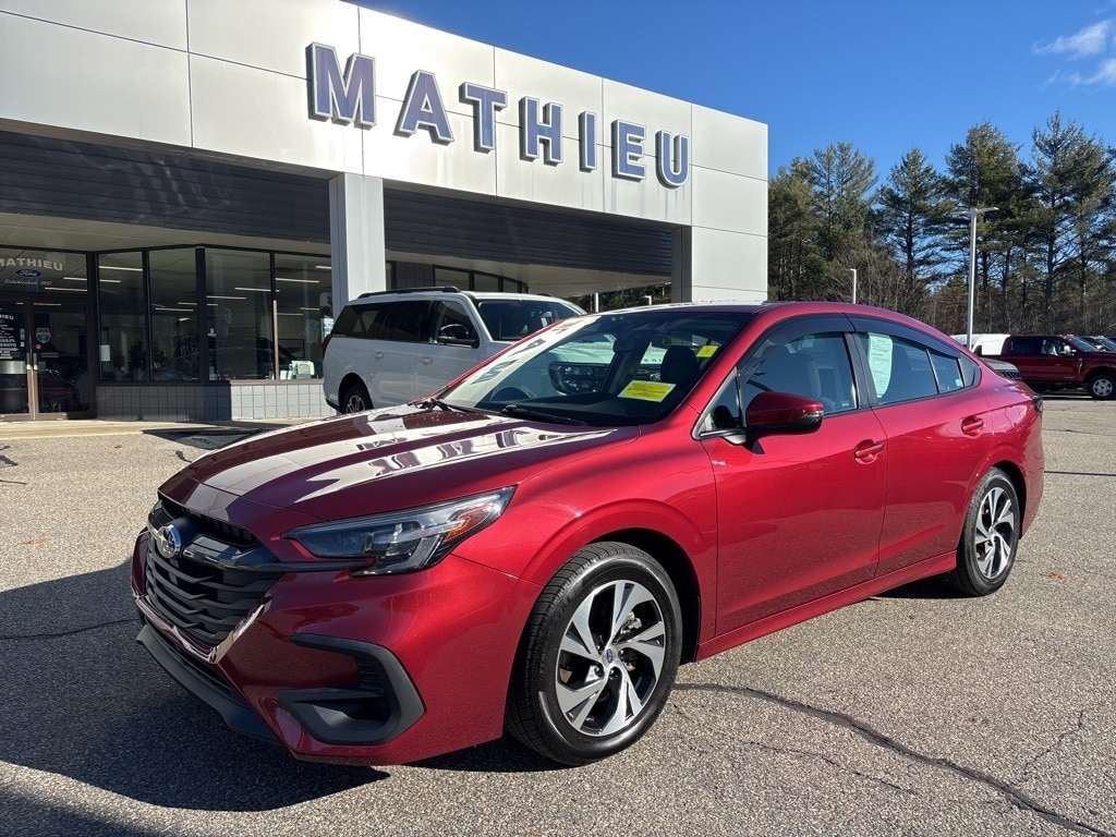 2023 Subaru Legacy Premium's photo