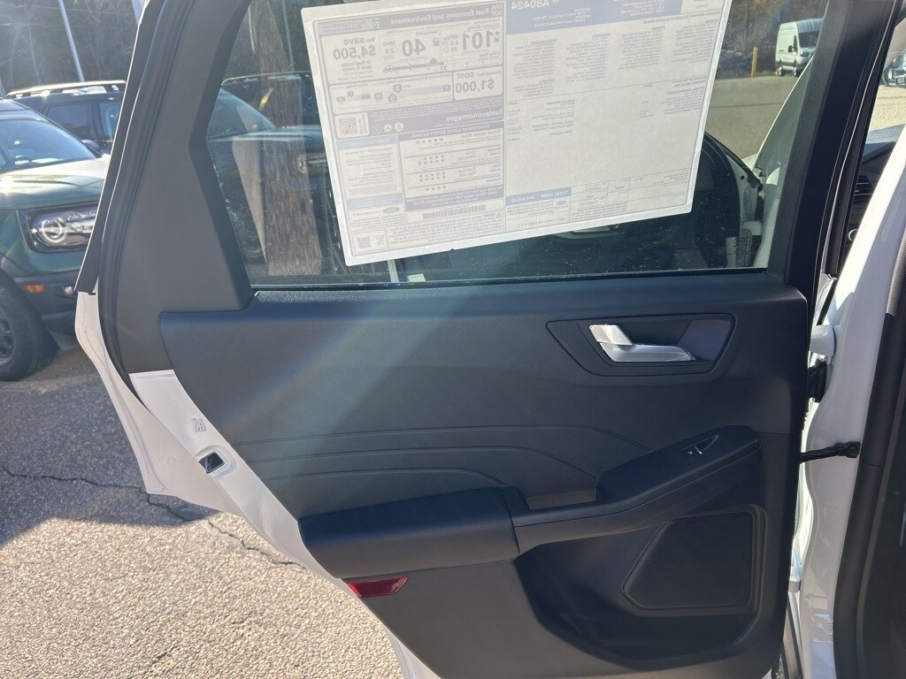 2025 Ford Escape Plug-in hybrid PHEV - Photo 17