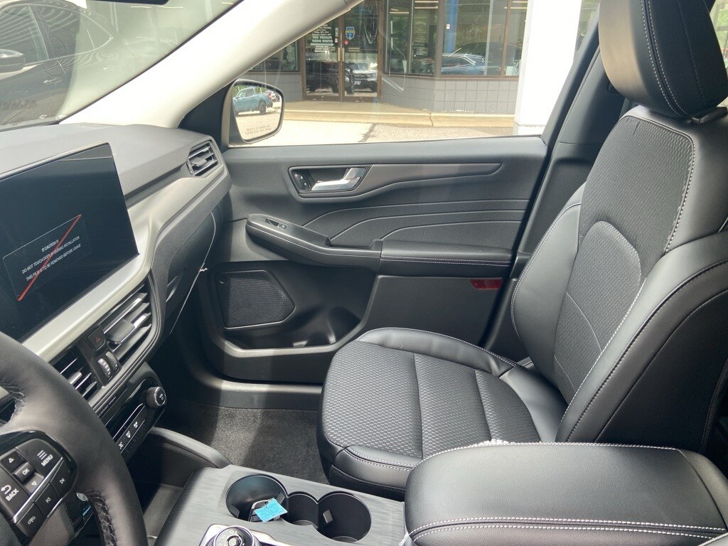 2025 Ford Escape Plug-in hybrid PHEV - Photo 12