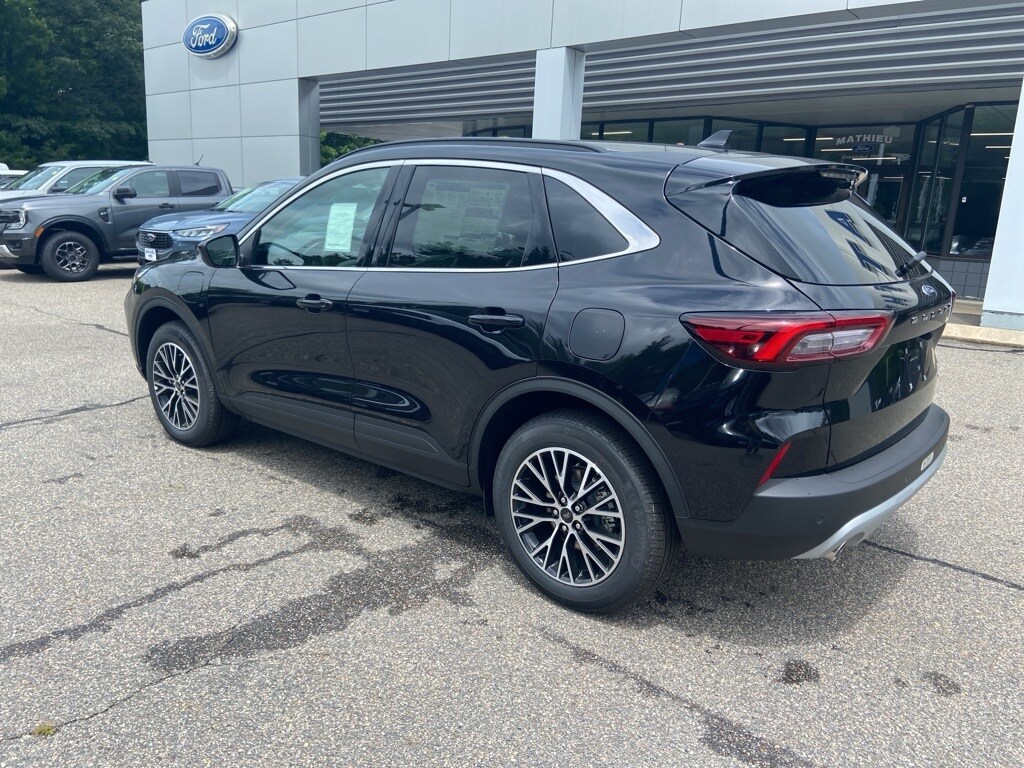 2025 Ford Escape Base photo 4