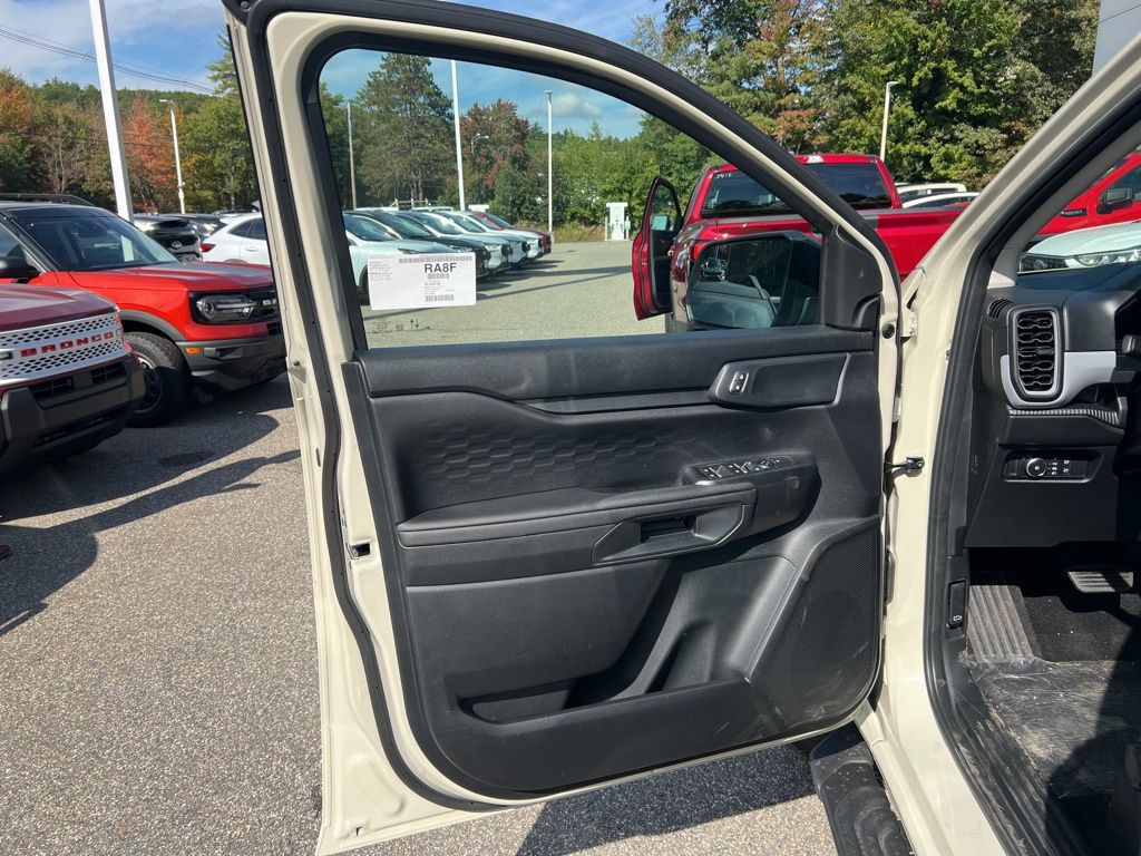 2025 Ford Ranger XL - Photo 13