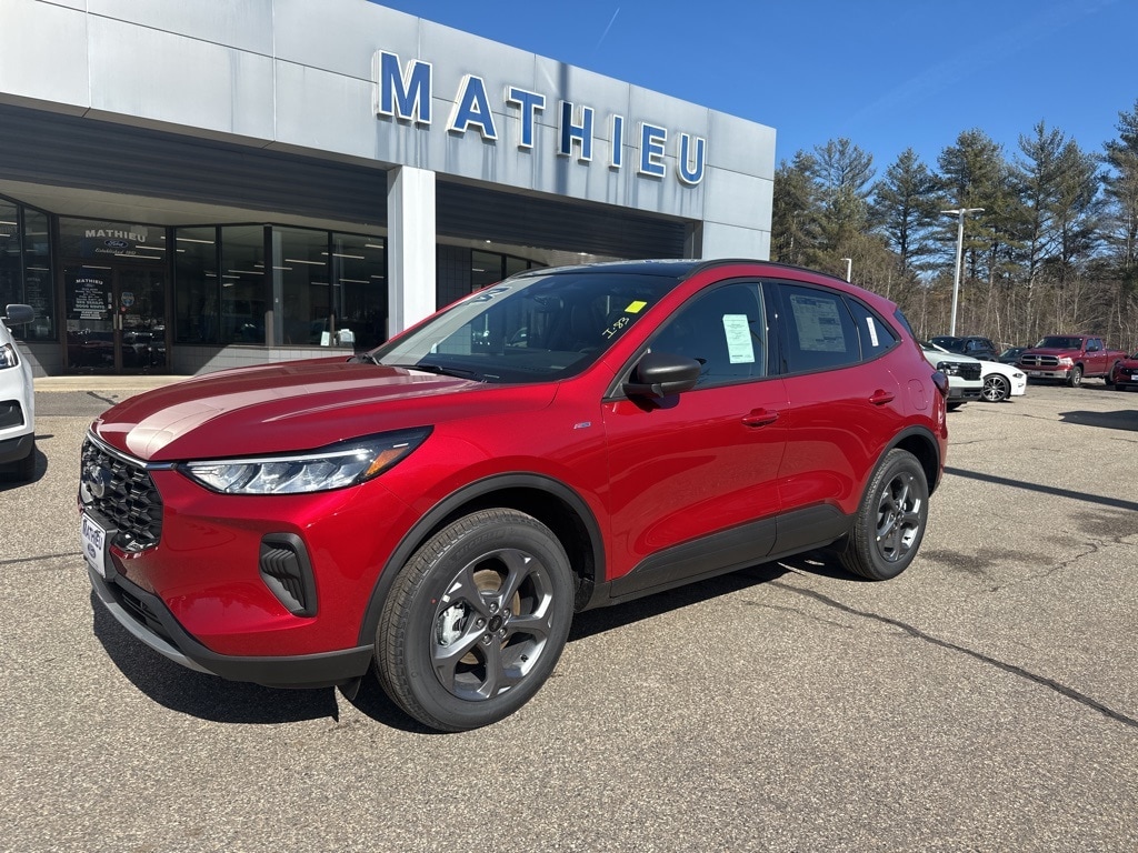 2025 Ford Escape ST-Line's photo
