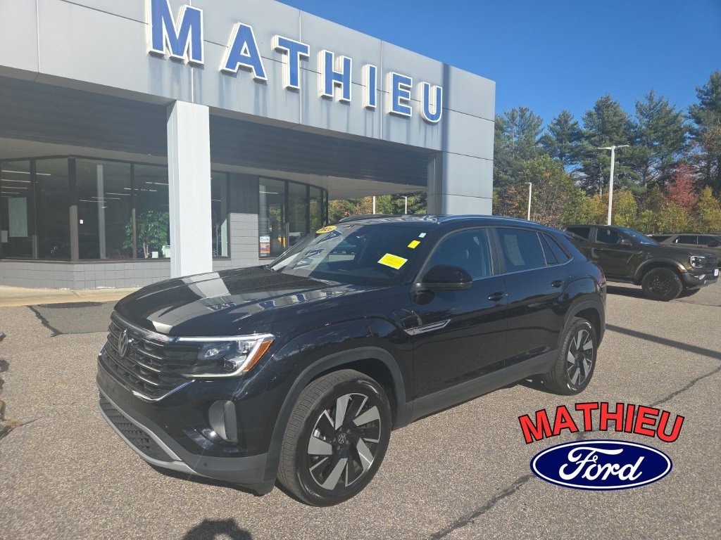 2026 Volkswagen Atlas Cross Sport SE w/Tech