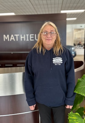 Staff member Tammy Millspaugh from ID_259d8bb39944