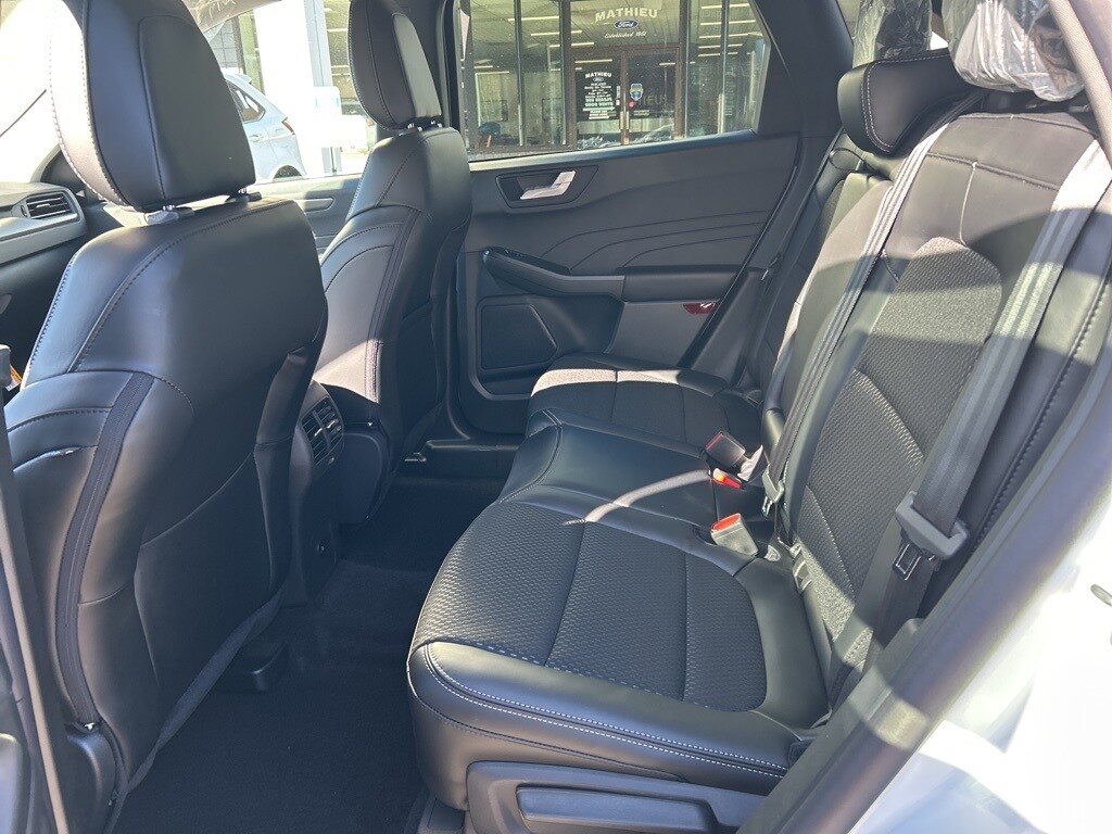 2025 Ford Escape Plug-in hybrid PHEV - Photo 16
