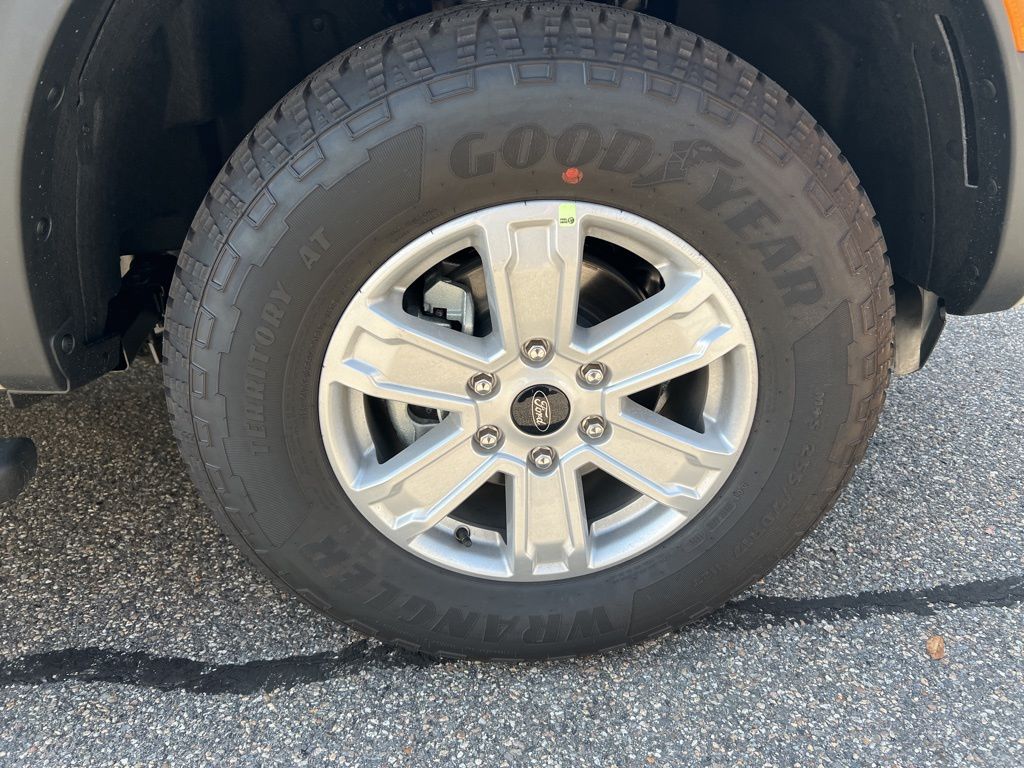 2025 Ford Ranger XL - Photo 21