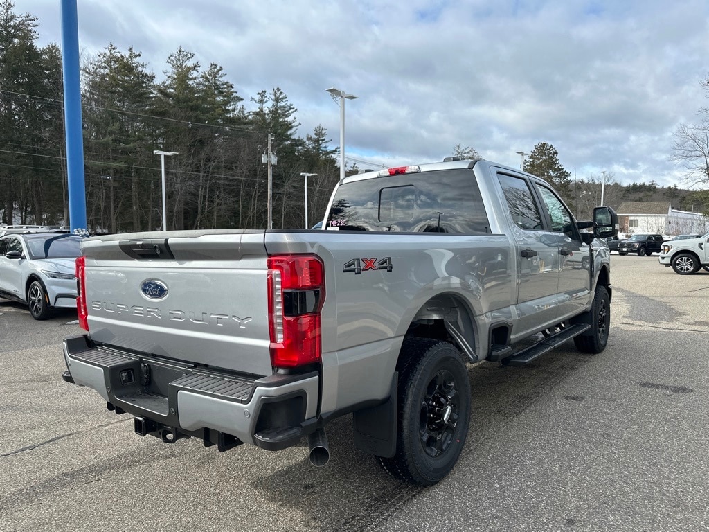 New 2024 Ford F250 XL in Iconic Silver Metallic VIN1FT8W2BN8REC54772