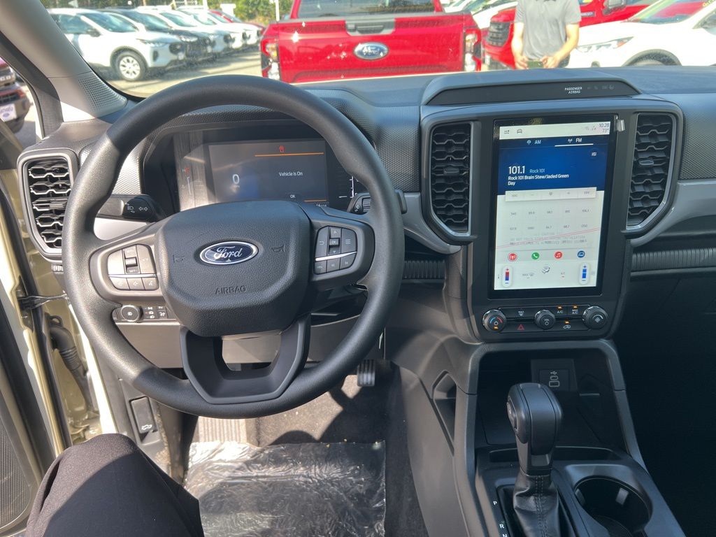 2025 Ford Ranger XL - Photo 11
