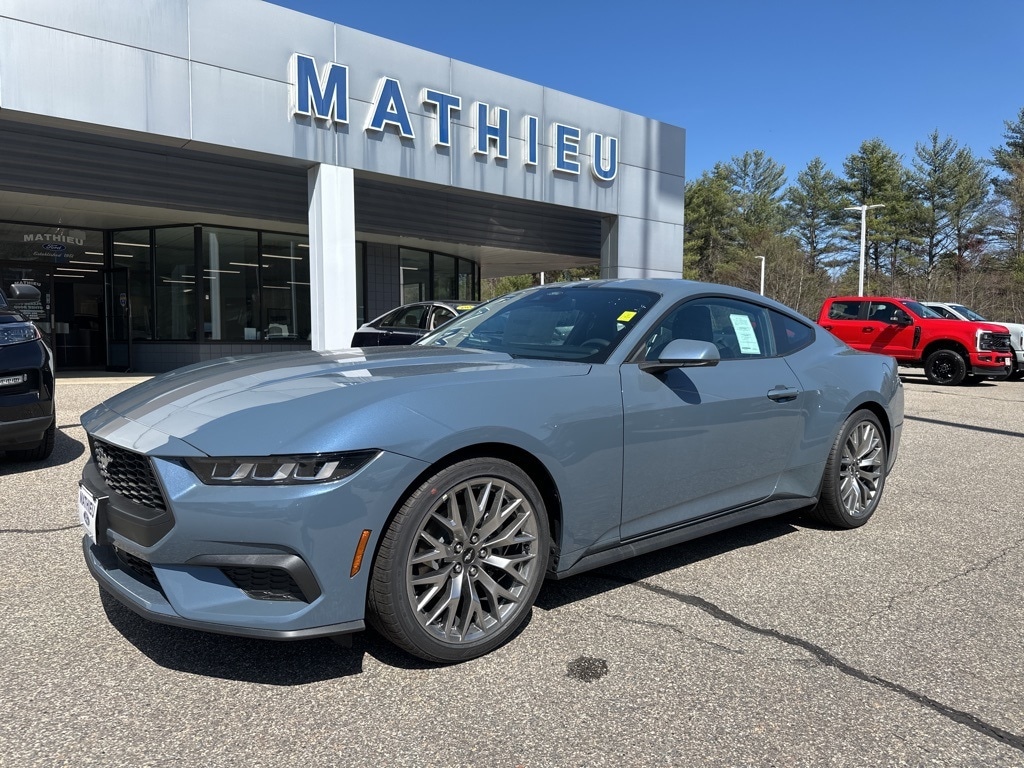 2025 Ford Mustang EcoBoost Premium's photo