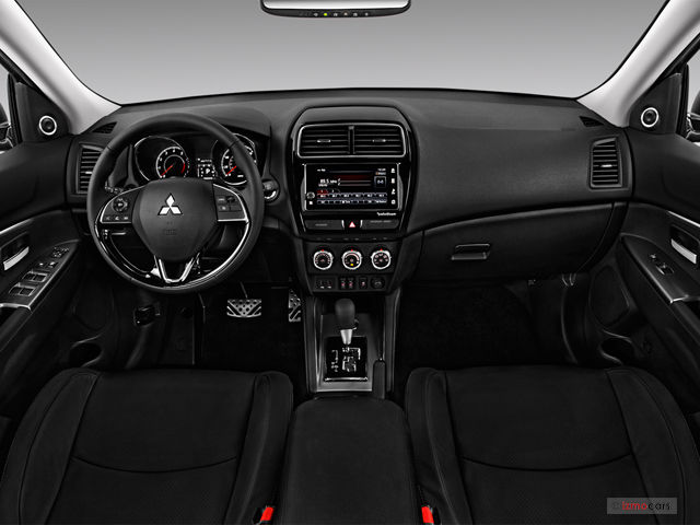 2019 Outlander Sport Interior Dash.jpg