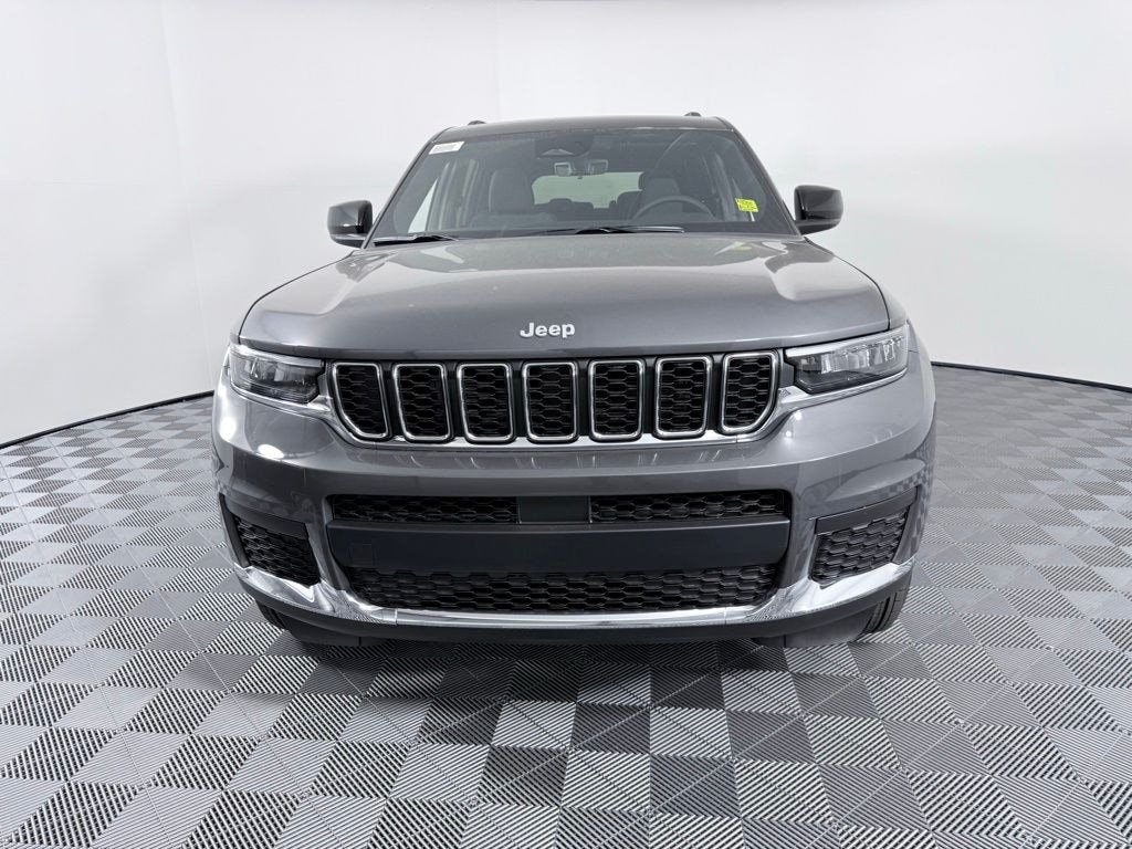 New 2025 Jeep Grand Cherokee L LAREDO 4X2 Sport Utility