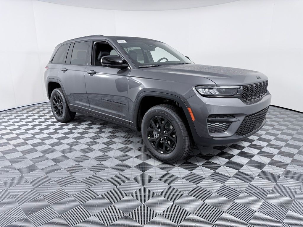 New 2025 Jeep Grand Cherokee ALTITUDE X 4X2 Sport Utility