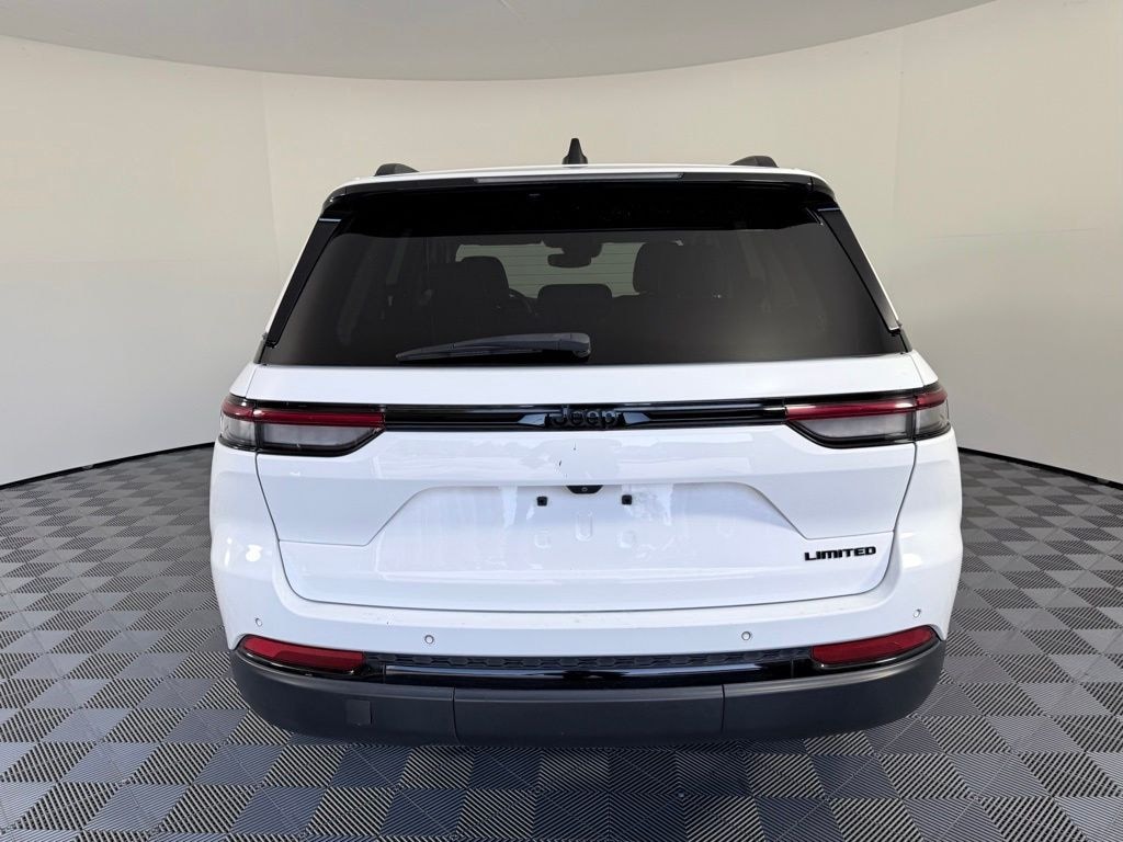 Used 2023 Jeep Grand Cherokee Limited SUV