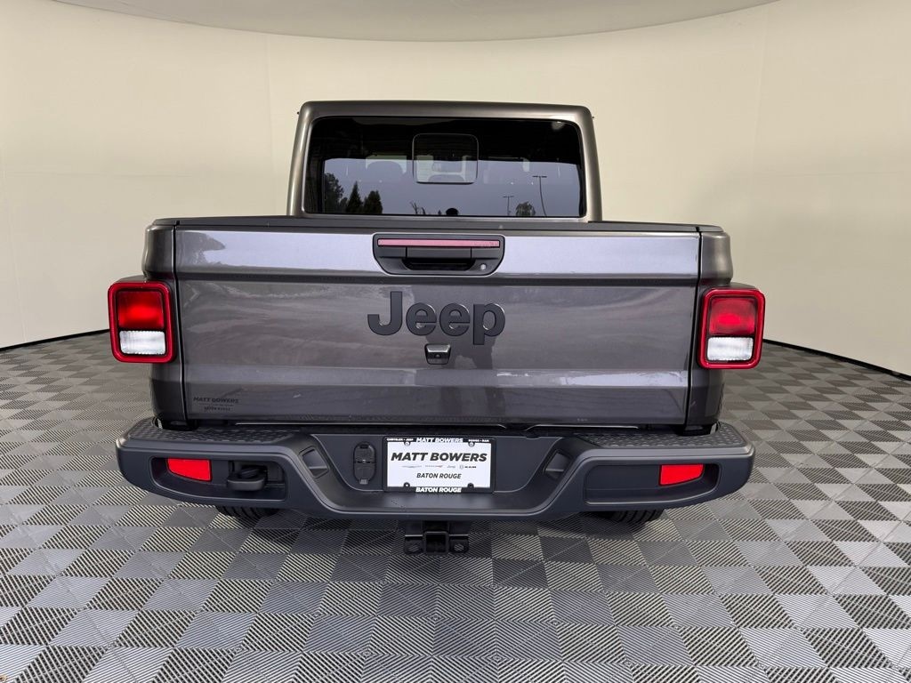 New 2025 Jeep Gladiator SPORT S 4X4 Pickup