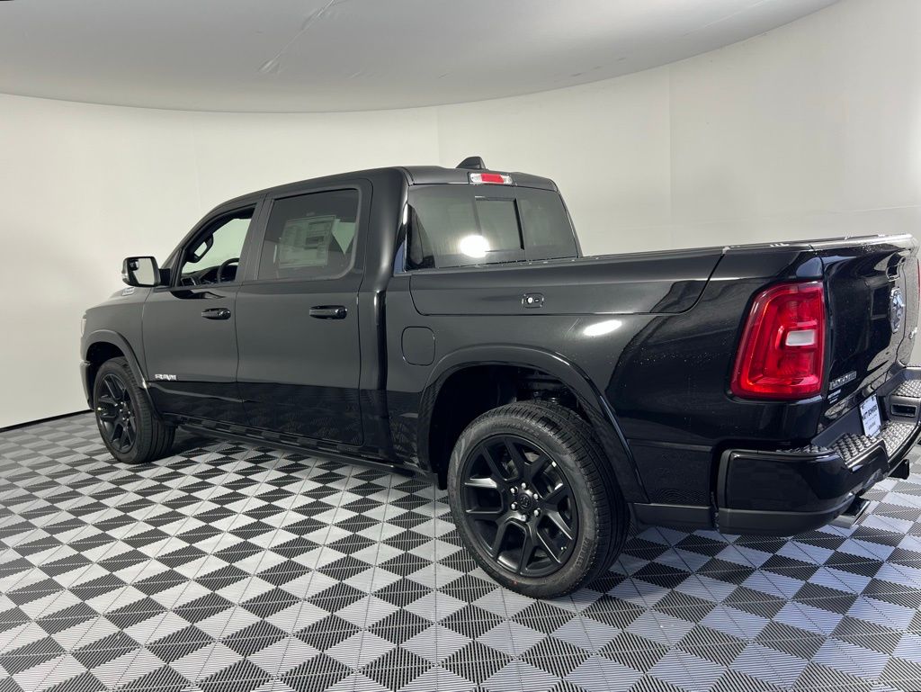 2026 Ram 1500 Laramie photo 4