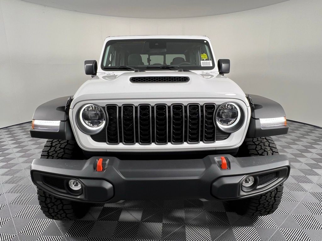 2025 Jeep Gladiator Mojave photo 3