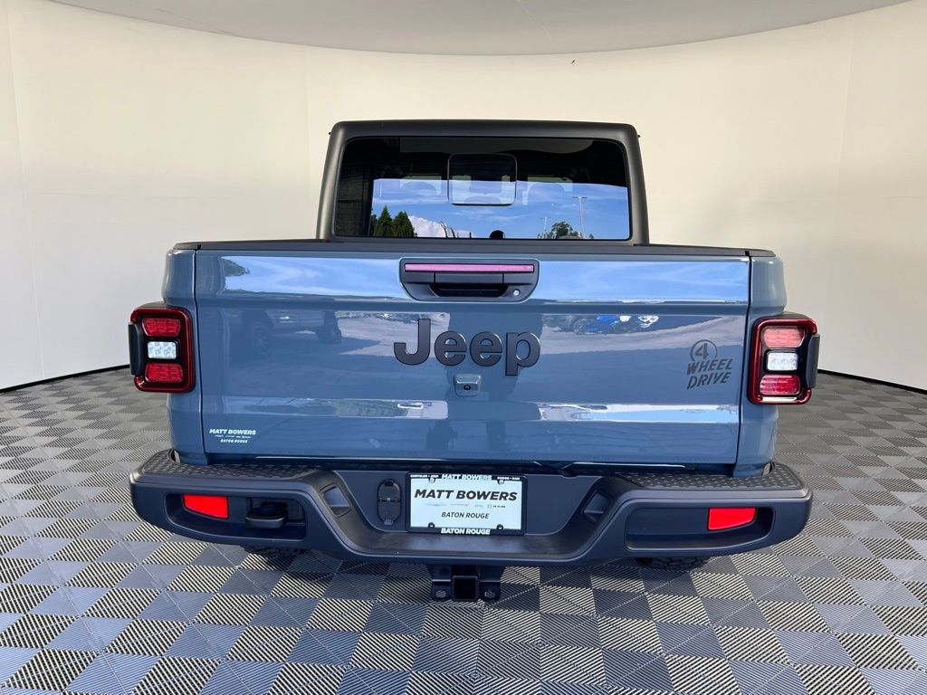 2025 Jeep Gladiator Willys photo 4