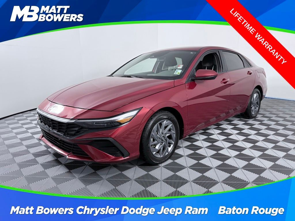 2024 Hyundai Elantra SEL's photo