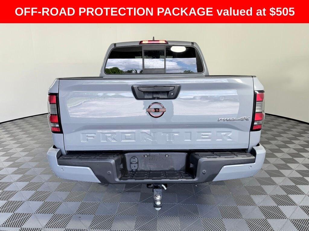 Used 2022 Nissan Frontier PRO-4X Truck Crew Cab