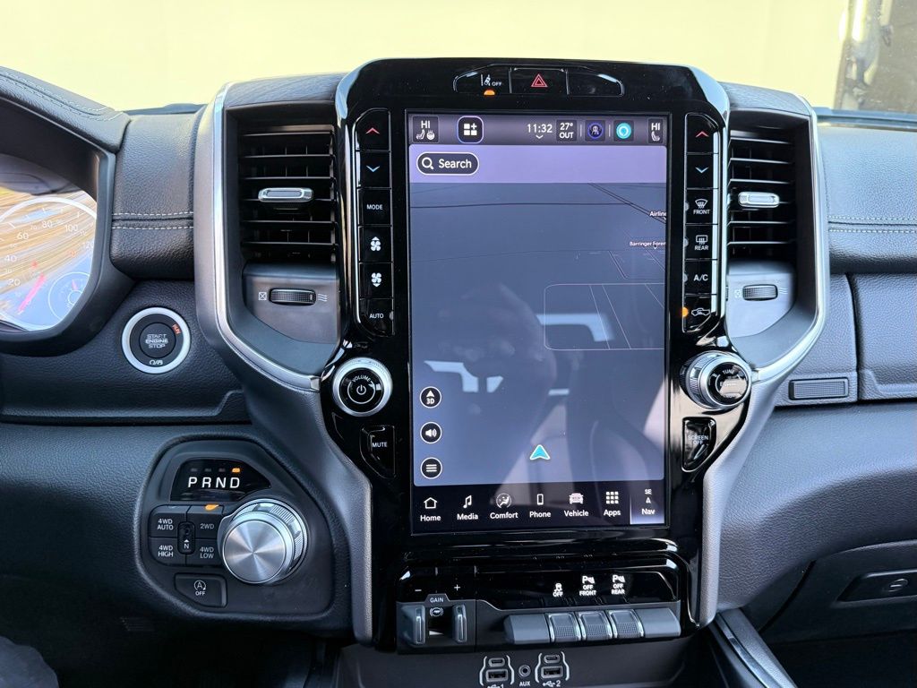 2026 RAM 1500 Laramie - Photo 15
