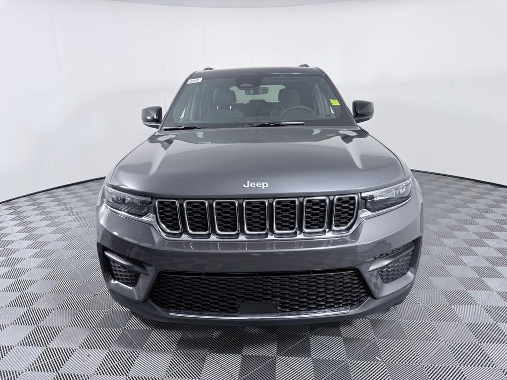 New 2026 Jeep Grand Cherokee LAREDO 4X2 Sport Utility