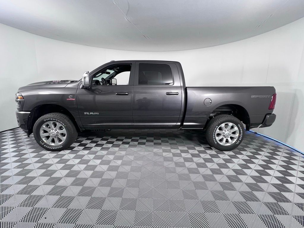 2026 RAM 2500 Laramie - Photo 7
