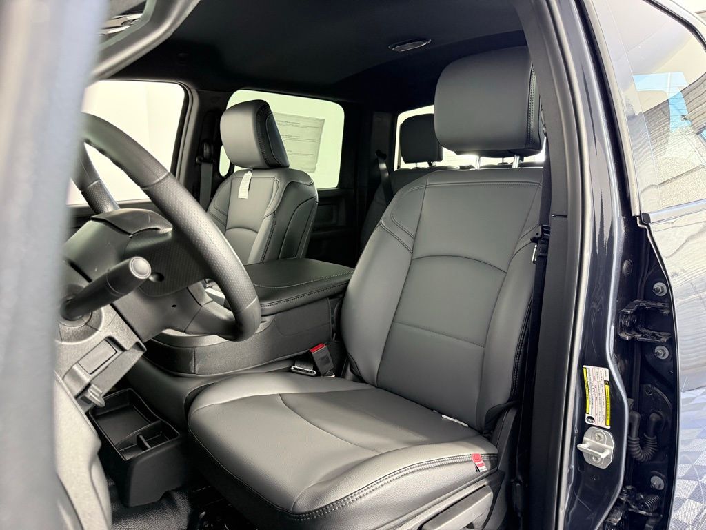 2026 RAM 2500 Tradesman - Photo 10