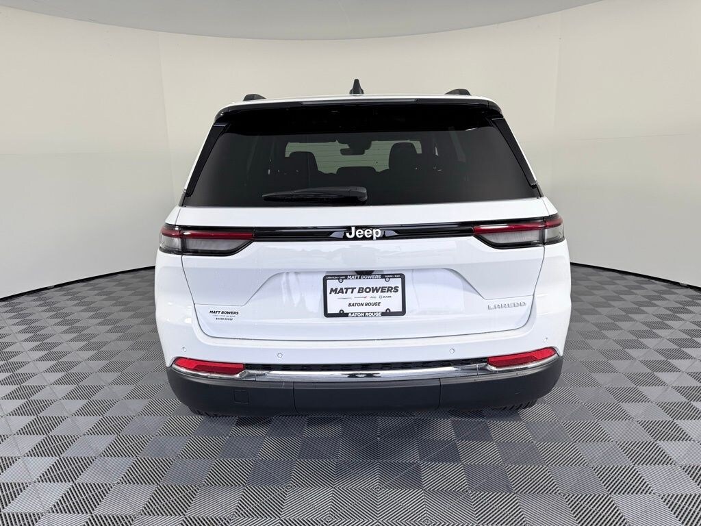 New 2025 Jeep Grand Cherokee LAREDO X 4X2 Sport Utility