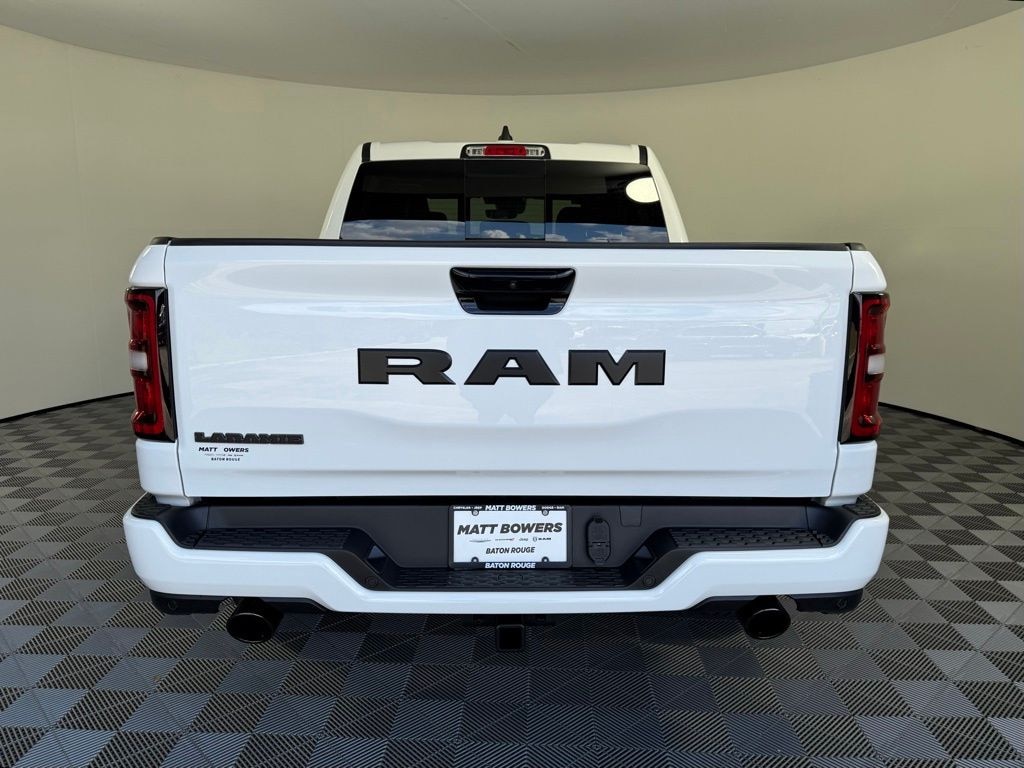 New 2026 Ram 1500 LARAMIE CREW CAB 4X2 5'7 BOX Pickup