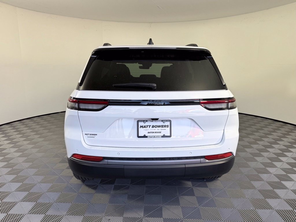 New 2027 Jeep Grand Cherokee LAREDO ALTITUDE 4X2 Sport Utility