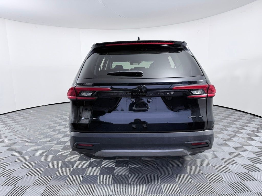 Used 2024 Toyota Grand Highlander Hybrid Limited SUV