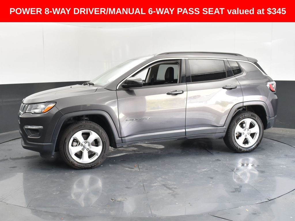 2021 Jeep Compass Latitude photo 4