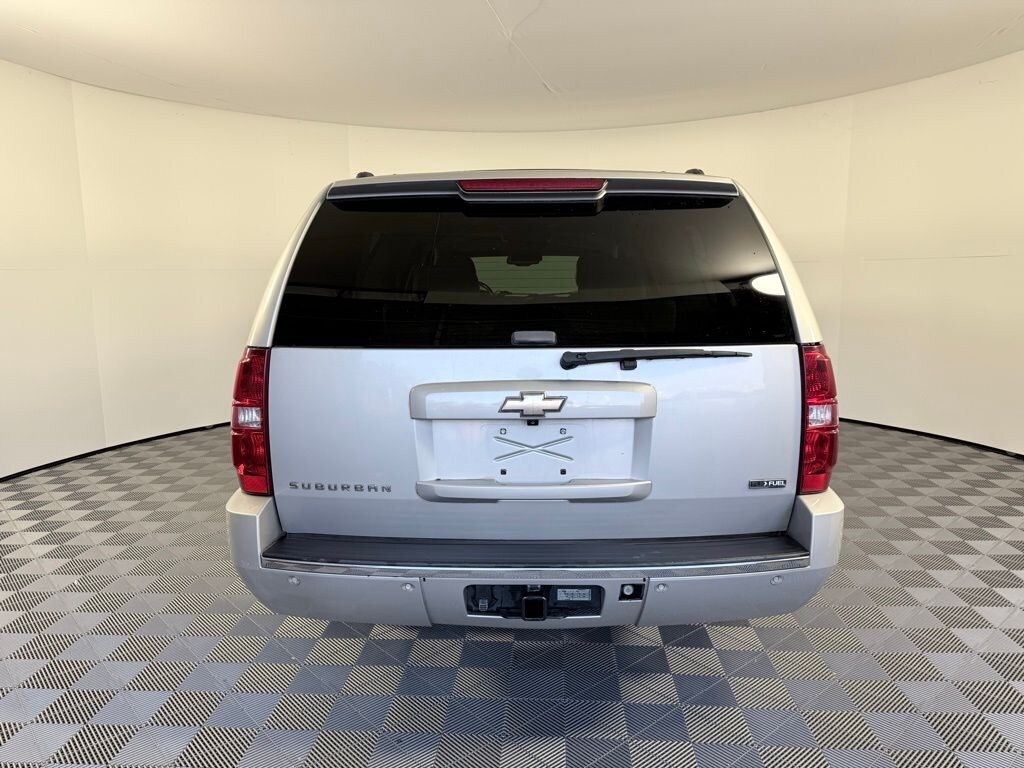 Used 2009 Chevrolet Suburban 1500 LTZ SUV